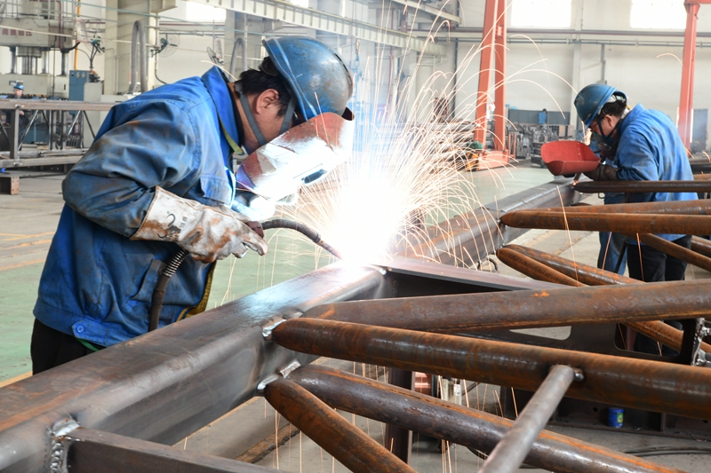 2021年5月七，陜建機(jī)股份舉辦為期6個(gè)月的“學(xué)黨史建功‘十四五’ 開新局奮進(jìn)新征程”為主題的勞動(dòng)競(jìng)賽1_副本.jpg